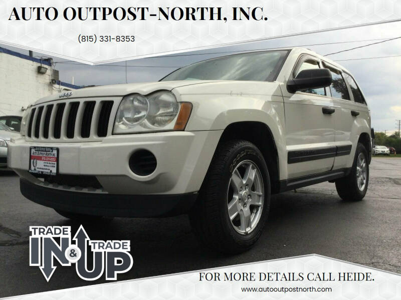 2005 Jeep Grand Cherokee for sale at Auto Outpost-North, Inc. in McHenry IL