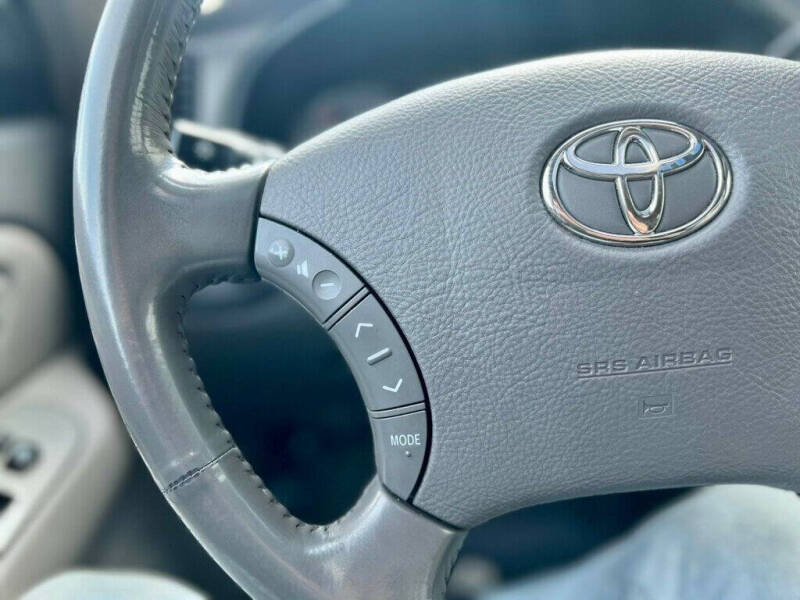 2003 Toyota Sequoia Limited