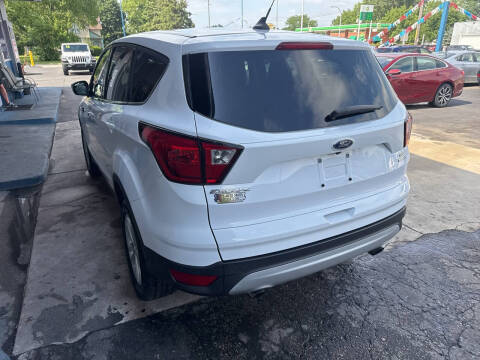 2019 Ford Escape SE