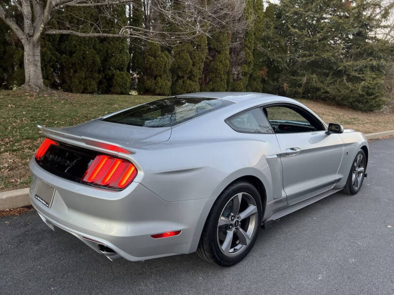 2015 Ford Mustang V6