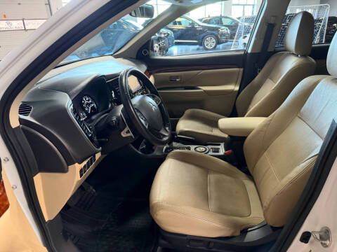 2015 Mitsubishi Outlander GT