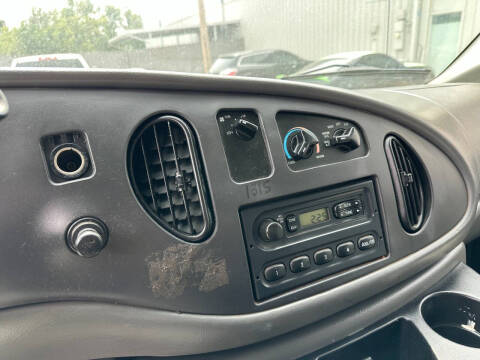 2006 Ford E-Series E-150