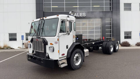 2026 Peterbilt 520