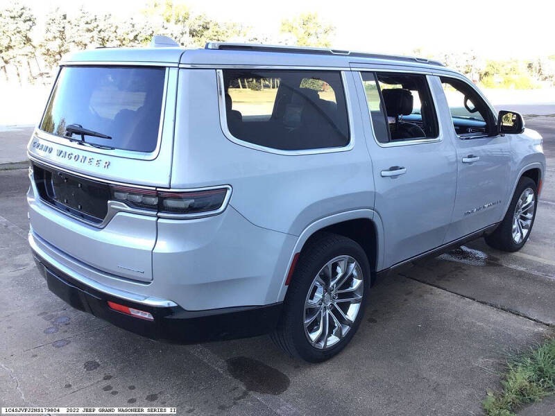 2022 Jeep Grand Wagoneer Series II
