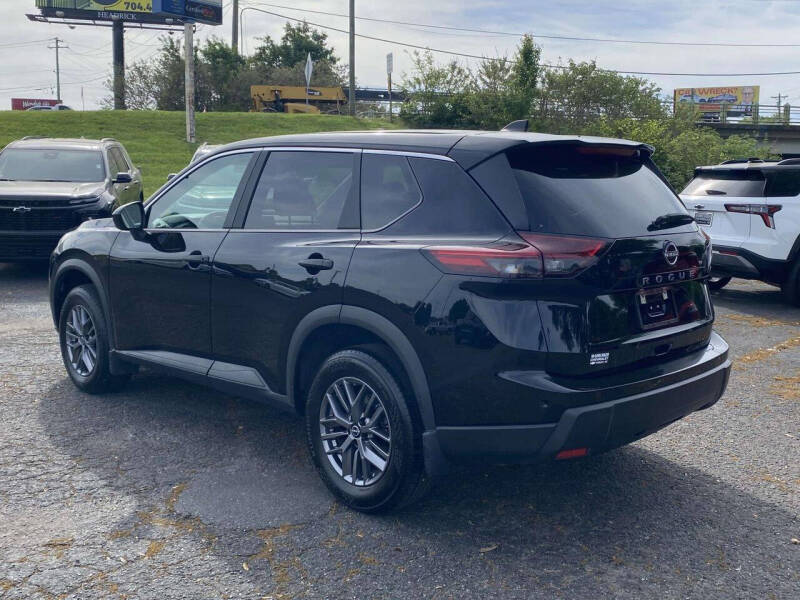 2025 Nissan Rogue S