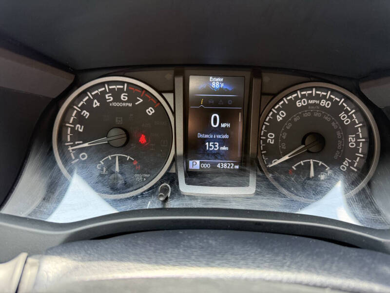 2022 Toyota Tacoma TRD Off-Road