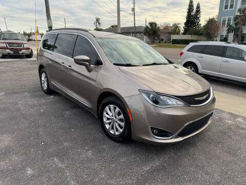 2017 Chrysler Pacifica for sale at J Linn Motors in Clearwater FL