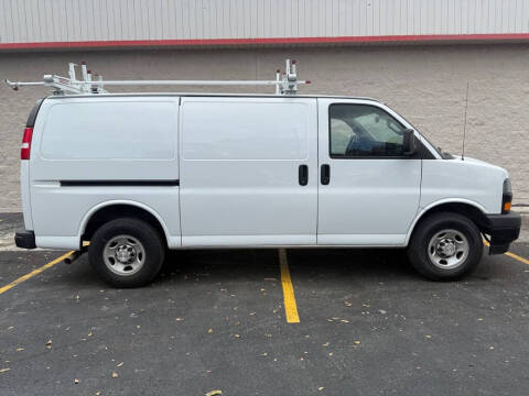 2021 Chevrolet Express 2500