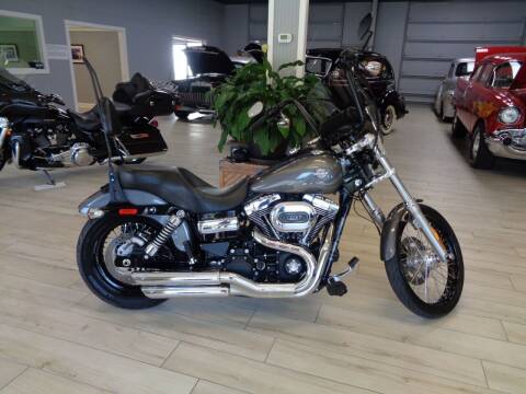 2016 HARLEY DAVIDSON DYNA WIDE GLIDE for sale at BALKCUM AUTO INC in Wilmington NC