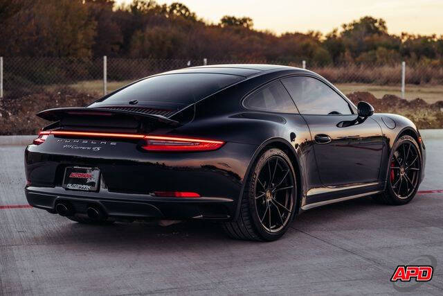 2019 Porsche 911 Carrera 4S