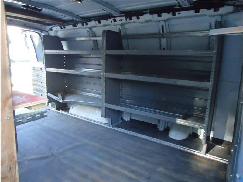 2016 Chevrolet Express 2500
