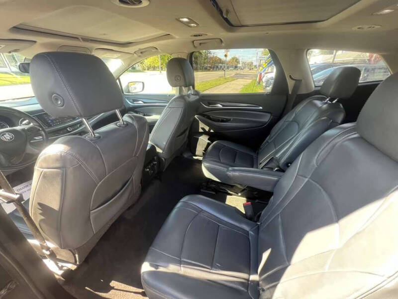 2020 Buick Enclave Essence