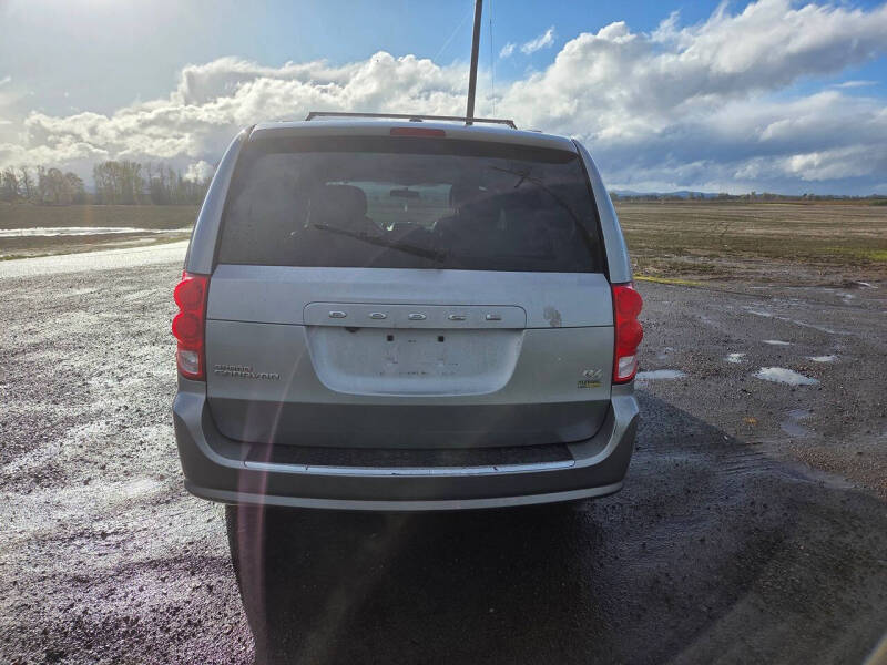 2016 Dodge Grand Caravan R/T