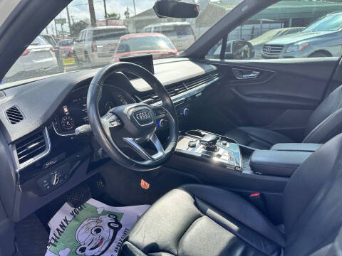 2017 Audi Q7 3.0T quattro Premium Plus