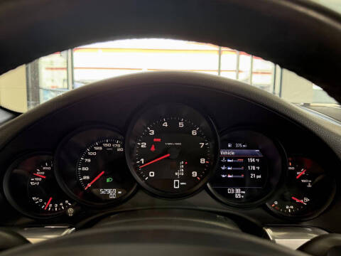 2015 Porsche 911 Carrera