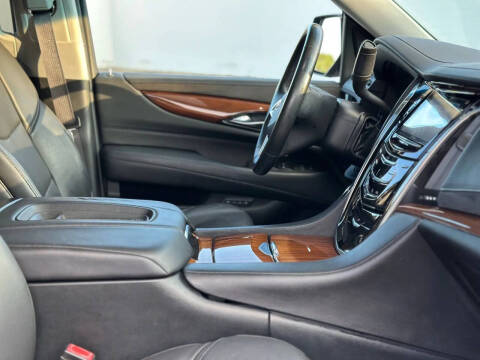 2016 Cadillac Escalade Premium Collection