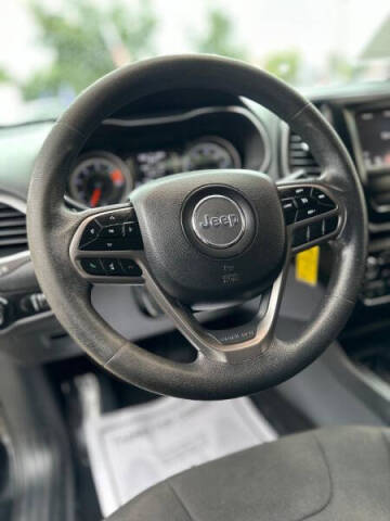 2019 Jeep Cherokee Latitude
