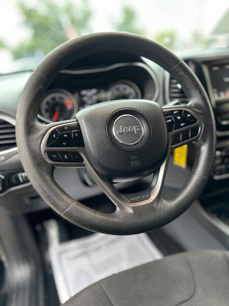 2019 Jeep Cherokee Latitude
