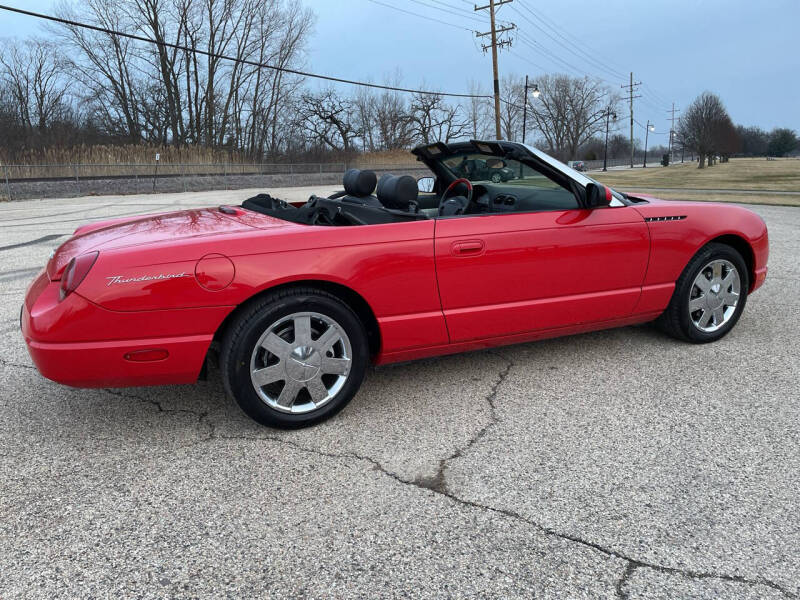 2002 Ford Thunderbird Deluxe