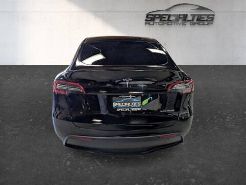2023 Tesla Model Y Long Range