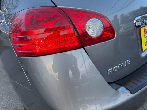 2013 Nissan Rogue SV