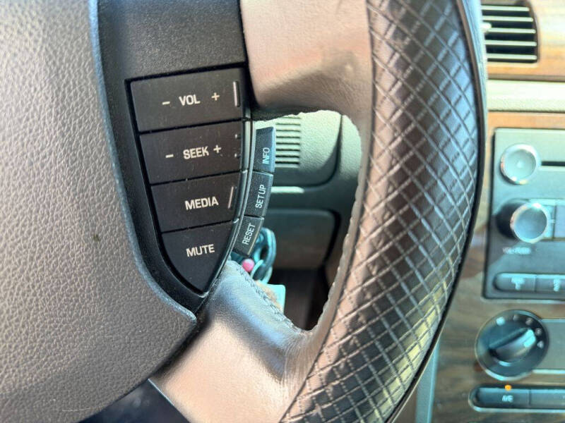 2008 Ford Taurus SEL