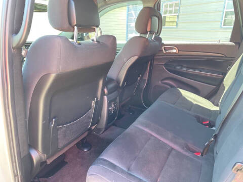 2017 Jeep Grand Cherokee Laredo E