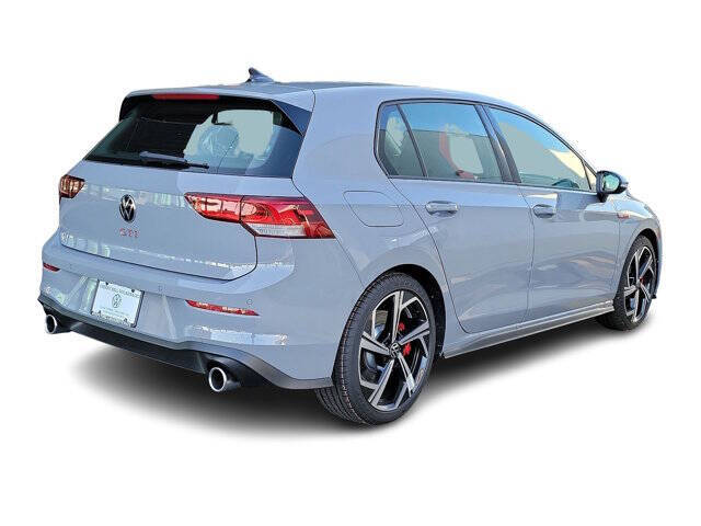 2024 Volkswagen Golf GTI SE