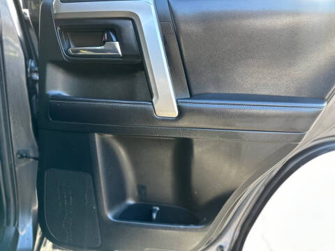 2018 Toyota 4Runner SR5