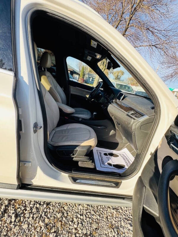 2017 BMW X1 xDrive28i