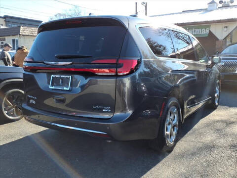 2022 Chrysler Pacifica Limited