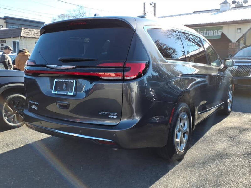 2022 Chrysler Pacifica Limited