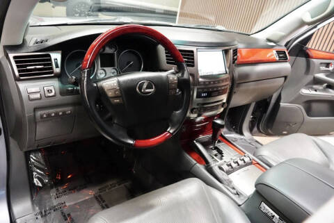 2009 Lexus LX 570