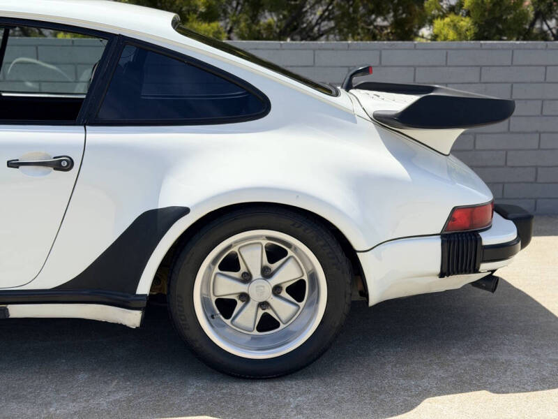 1984 Porsche 911 Carrera