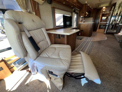 2002 Foretravel GV320 4010