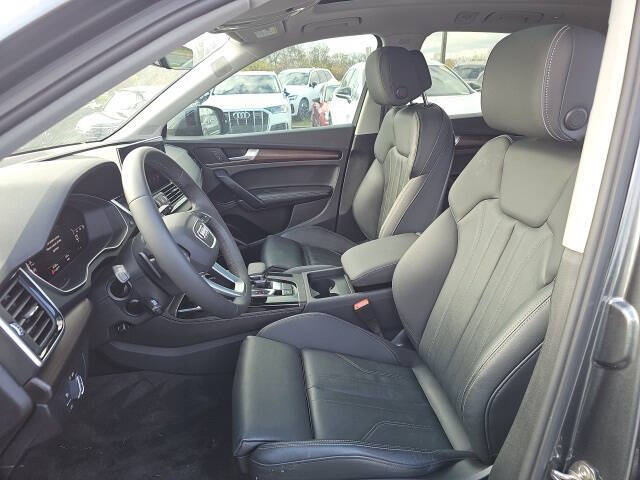 2024 Audi Q5 quattro S line Prem Plus 45 TFSI