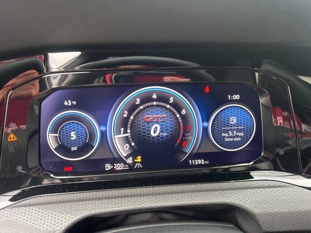 2024 Volkswagen Golf GTI 380 SE