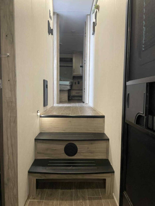 2022 Forest River ARCTIC WOLF