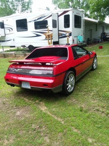 1985 Pontiac Fiero