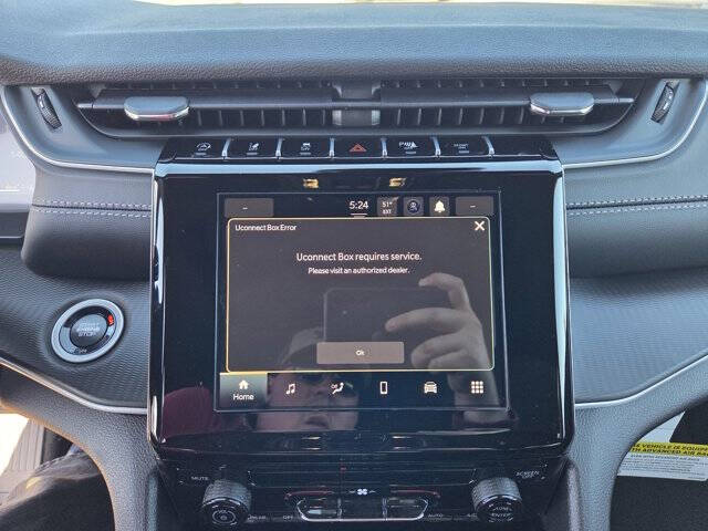 2025 Jeep Grand Cherokee Laredo X