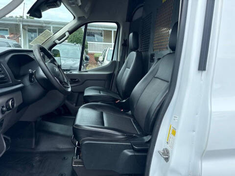 2023 Ford Transit