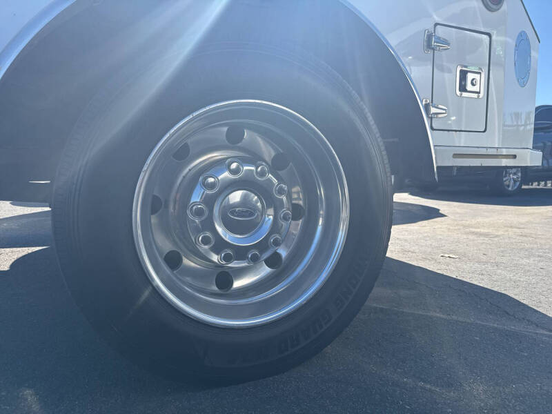 2011 Ford F-550 Super Duty