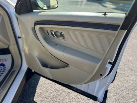 2013 Ford Taurus Limited