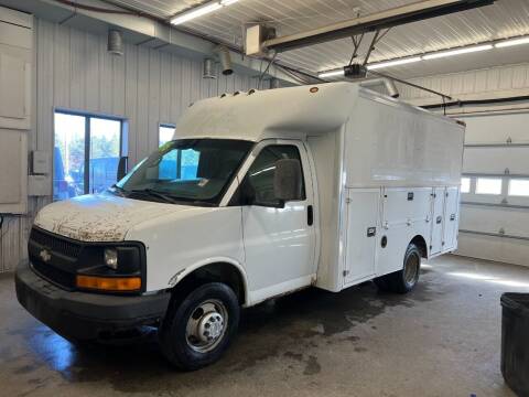 2006 Chevrolet Express for sale at Sand's Auto Sales in Cambridge MN