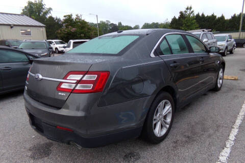 2015 Ford Taurus SEL