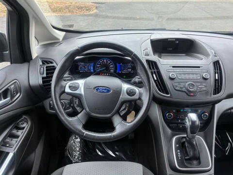 2017 Ford C-MAX Energi SE
