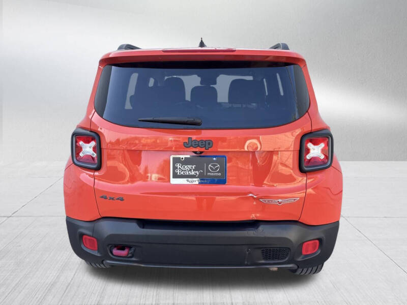 2016 Jeep Renegade Trailhawk