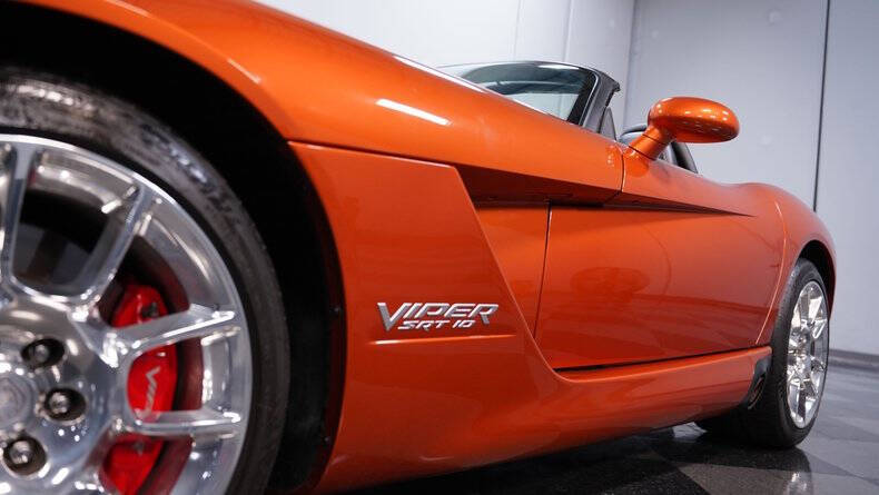 2010 Dodge Viper SRT-10