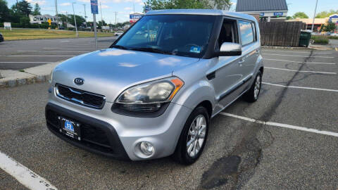 2012 Kia Soul +