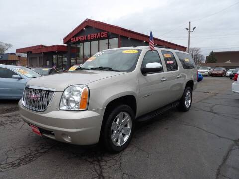 2014 GMC Yukon XL for sale at Super Service Used Cars in Milwaukee WI